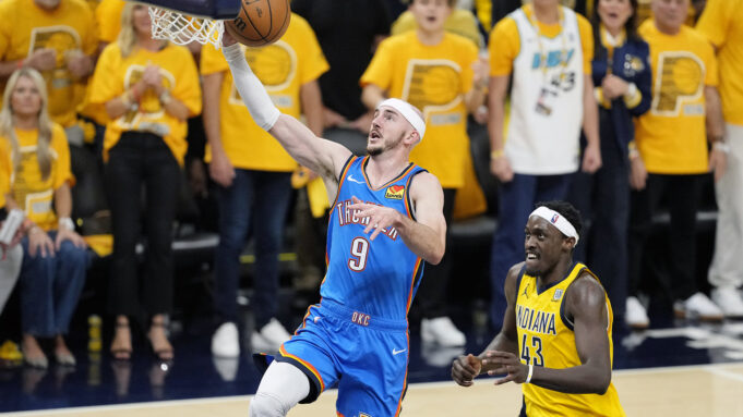 คารูโซ: จากตัวสำรองสู่ฮีโร่ NBA เพลย์ออฟ