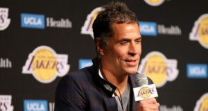 เลเกอร์สต่อสัญญาเพลินกา ลุยล่าแชมป์ NBA ต่อเนื่อง