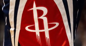 Rockets ต่อสัญญา Steven Adams 3 ปี 39 ล้านดอลลาร์