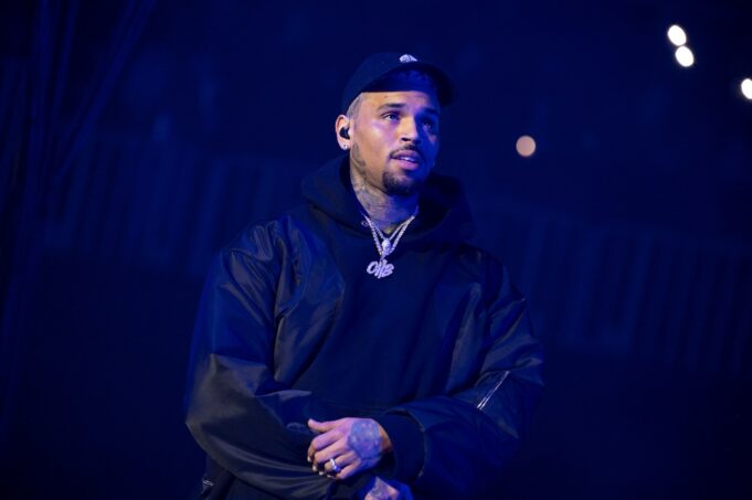Chris Brown ประกาศทัวร์โลกฉลองครบรอบ 20 ปี