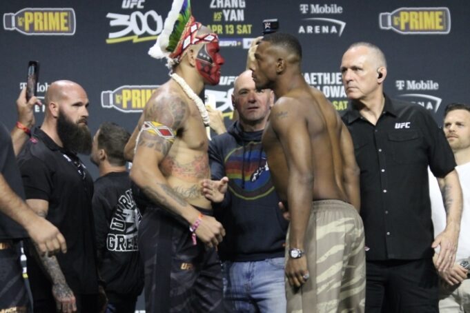 UFC 300: ศึกประวัติศาสตร์ MMA ที่ยากจะลืม