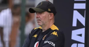 นาเลดี ฮลองวาเน่ เซ็นสัญญา 5 ปีกับ Kaizer Chiefs
