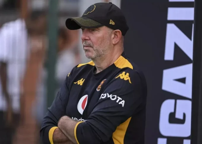 นาเลดี ฮลองวาเน่ เซ็นสัญญา 5 ปีกับ Kaizer Chiefs