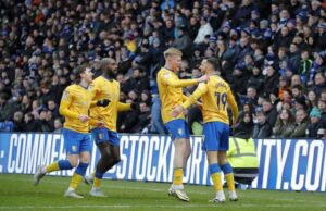 Stags คว้าชัยเหนือ Stockport แม้พลาดจุดโทษ