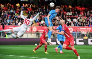 แม็คโทมิเนย์ซัดชัย! นาโปลีเฉือนมอนซ่า 1-0 ขึ้นจ่าฝูง
