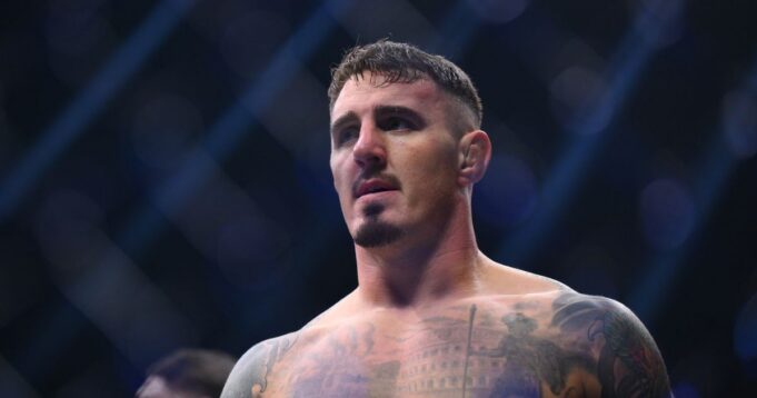 ทอม แอสปินอลล์ เตรียมชิงแชมป์ UFC กับจอน โจนส์