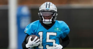 Horn: อาวุธลับใหม่ของ Panthers ภายใต้โค้ช Prime