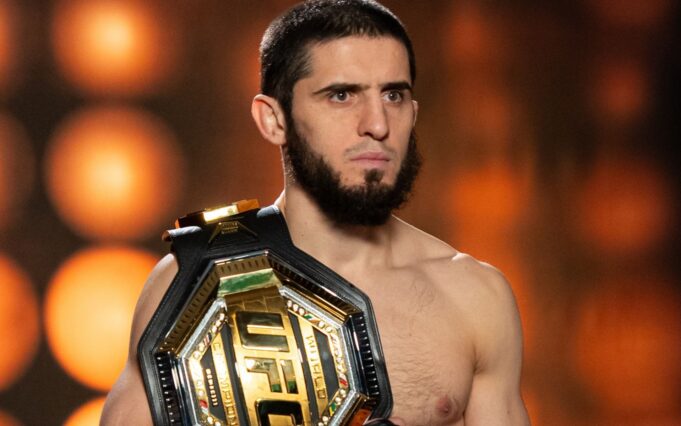 อิสลาม มาคาเชฟ: ตำนาน UFC รุ่นไลต์เวตที่ไร้เทียมทาน