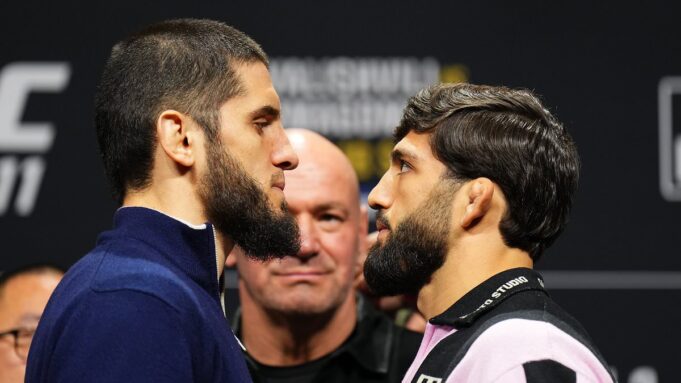 UFC 311: มอยกาโน่แทนทซารูเคียน ชิงเข็มขัดมาคาเชฟ
