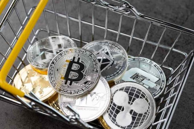 คริปโตปี 2025 โตแรง DeFi พุ่ง Altcoin แซงหน้า BTC