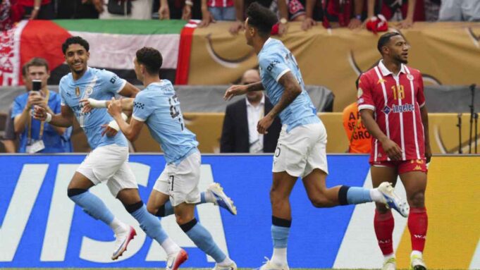 โฟเดนนำซิตี้ชนะวีดาด 2-0 ศึกสโมสรโลก