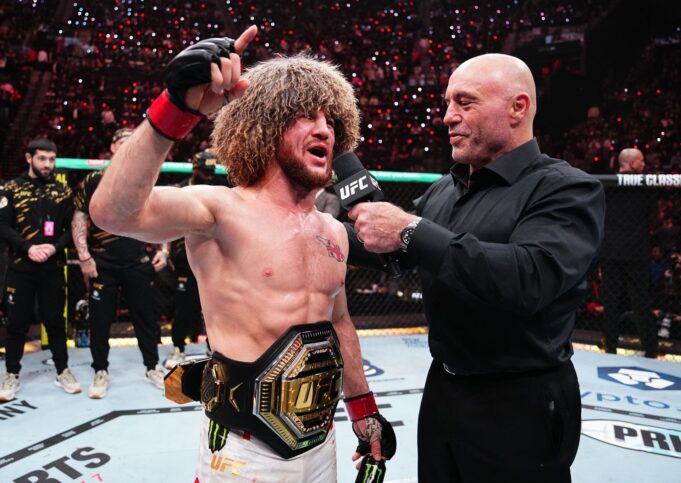 เมราบป้องกันแชมป์แบนตัมเวต ชนะอูมาร์ไร้พ่าย UFC 311