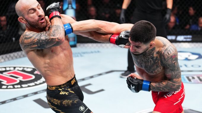 ศึก UFC 313: โทปูเรีย-ฮุคเกอร์ และรีแมตช์ที่รอคอย