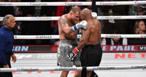 Jake Paul ชนะ Mike Tyson ในแมตช์ประวัติศาสตร์ Netflix
