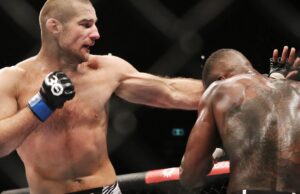 อเดซานยาพ่ายสามไฟต์ติด, สตริกแลนด์ลุย UFC 312