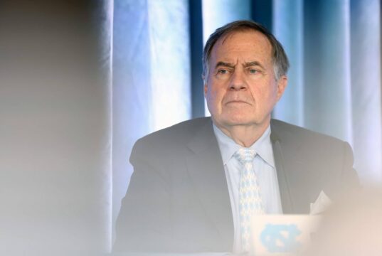 เบลิชิกไม่ร่วมจัดรายการวิทยุประจำสัปดาห์ UNC