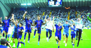 PSG พลิกแซงสเปอร์ส คว้าแชมป์ยูฟ่า ซูเปอร์คัพ 2025
