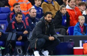 แมนฯ ยูไนเต็ด เฉือนอิปสวิช 3-2 แม้เหลือ 10 คน