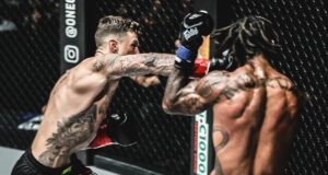 Nieky Holzken ล้างแค้น Sinsamut ใน ONE Friday Fights 100