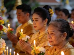 ชาวไทยร่วมรำลึก “วันนวมินทรมหาราช” 13 ตุลาคม